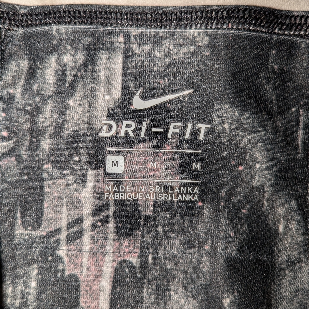 Nike Medium yoga/workout pants - Picture 5 of 8